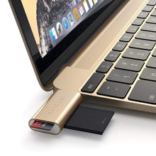 Load image into Gallery viewer, Aluminum Type-C Micro/SD Card Reader
