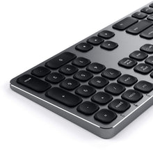 Load image into Gallery viewer, Aluminum Wired USB Keyboard
