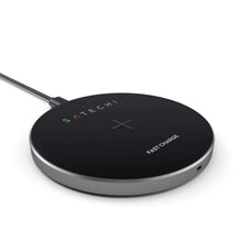 Load image into Gallery viewer, Aluminum Wireless Charger
