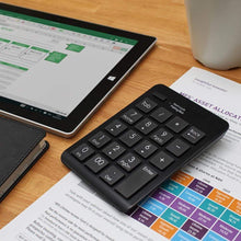 Load image into Gallery viewer, Bluetooth Wireless Numeric Keypad
